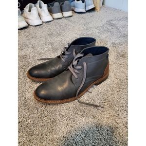 Gray Chukkas (sz9)
